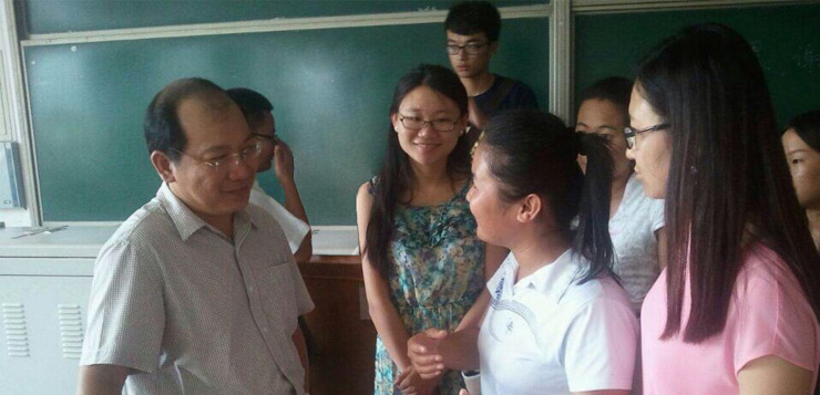 <b>星际电子游戏1277星际电子游戏国际集团大中华区总裁白镜亮先生与青岛理工大学师生分享星际电子游戏1277星际电子游戏创业历</b>